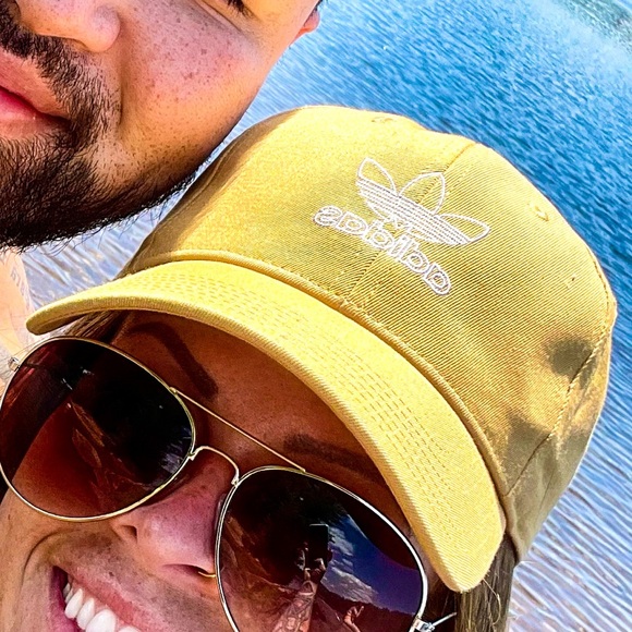 Adidas Beige Cap - Picture 6 of 6